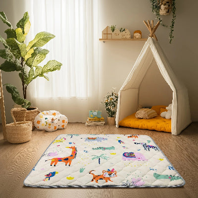 Jolie mousse tapis bebe aventure safari dans le decor espace bébé.