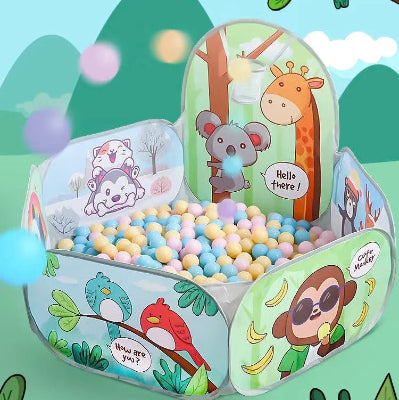Piscine à balles avec un imprimé petits animaux de bande dessinée