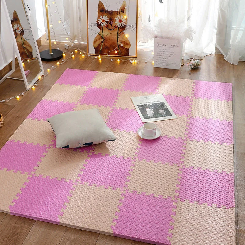 tapis mousse pour bebe rose beige