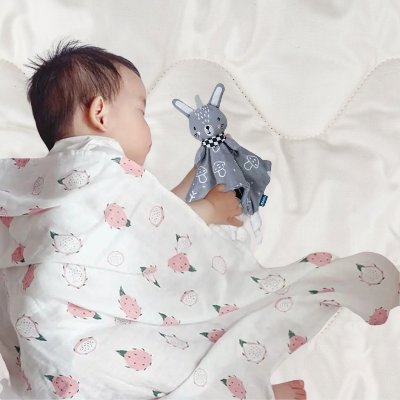 Doudou lapin est parfait pour les moments de transition.