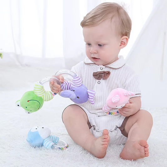 Des hochets aux couleurs vives qui captivent le regard du tout-petit!