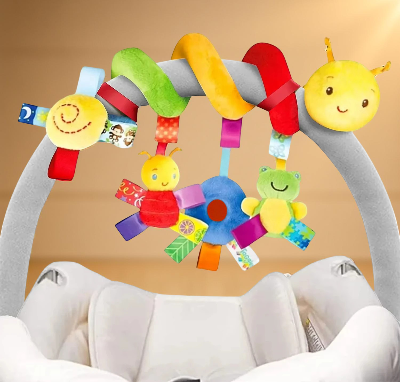 Spirale d'activité bébé avec hochets suspendus multifonctionnelles sur le transat .